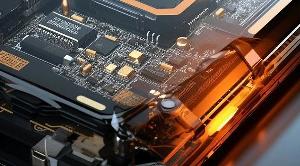 精准追溯,质量护航:研祥金码手机PCB板智能读码方案