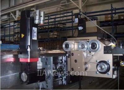 Z型辊给料机的直线运动系统