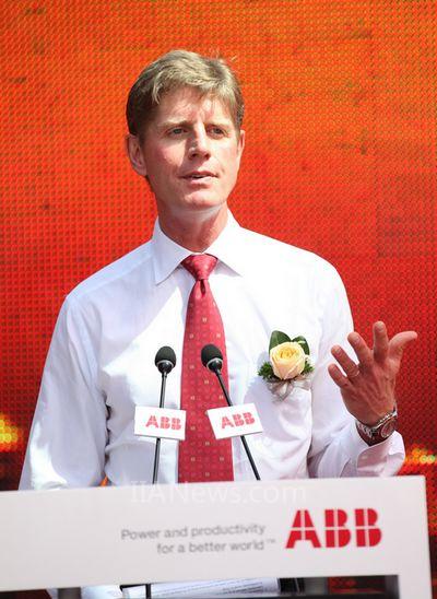 ABB集團(tuán)CEO昊坤先生祝賀廈門ABB開關(guān)有限公司成立20周年