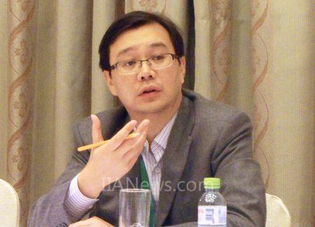 施耐德電氣工業(yè)事業(yè)部副總裁、OEM業(yè)務(wù)負(fù)責(zé)人龐邢健